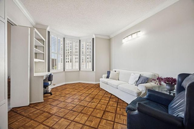 5555 Del Monte Drive 704, Houston, TX 77056