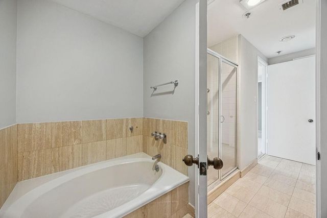 5555 Del Monte Drive 704, Houston, TX 77056