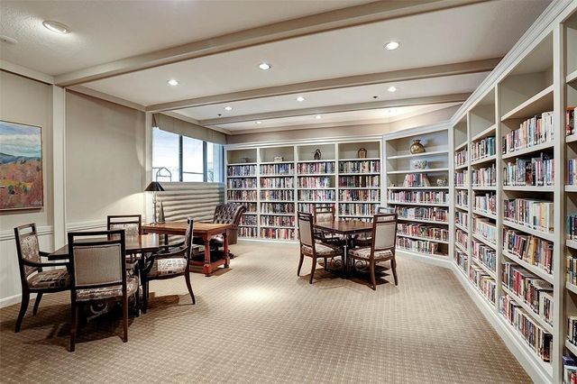 5555 Del Monte Drive 704, Houston, TX 77056