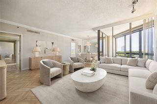 5555 Del Monte Drive 704, Houston, TX 77056