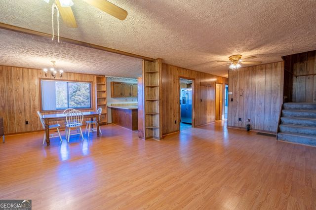 178 Troy Lane, Rabun Gap, GA 30568