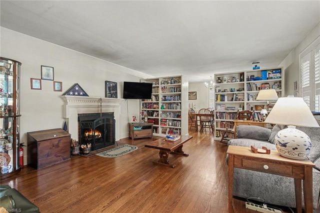 305 Hilltop Drive, Lexington, NC 27292