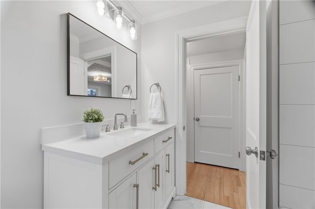 377 England Street, Cumberland, RI 02864