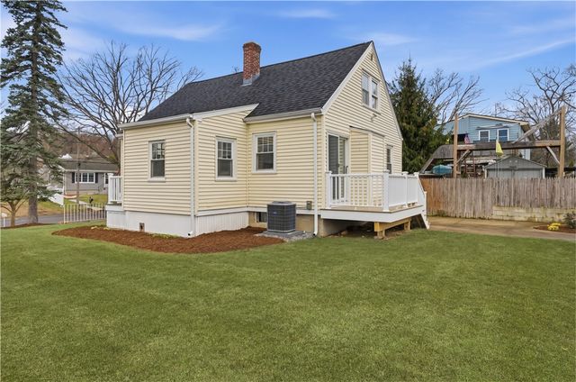 377 England Street, Cumberland, RI 02864