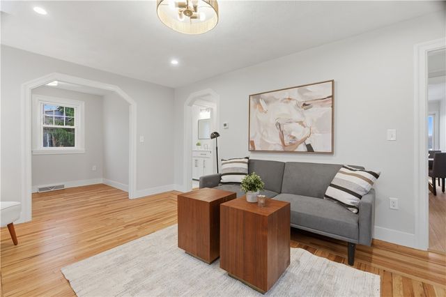 377 England Street, Cumberland, RI 02864