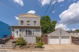 4 Jeanette St, Carteret Boro, NJ 07008
