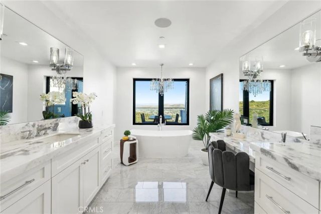 37731 Via Baya, Murrieta, CA 92562