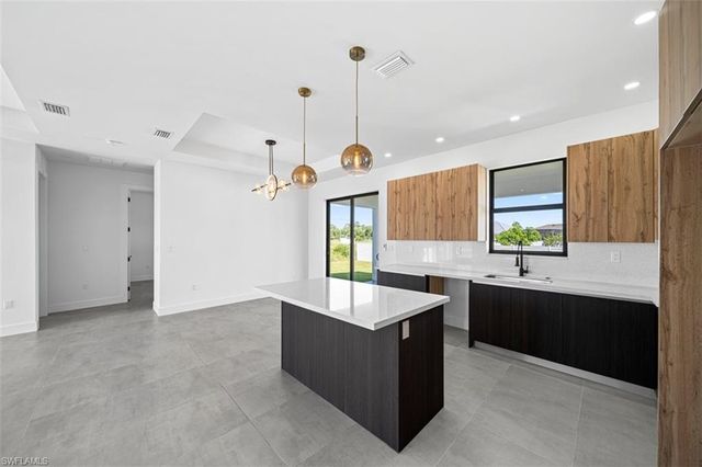 3623 NW 45th ST, Cape Coral, FL 33993