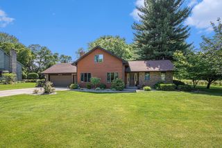 4102 Tomahawk Way, St. Joseph, MI 49085