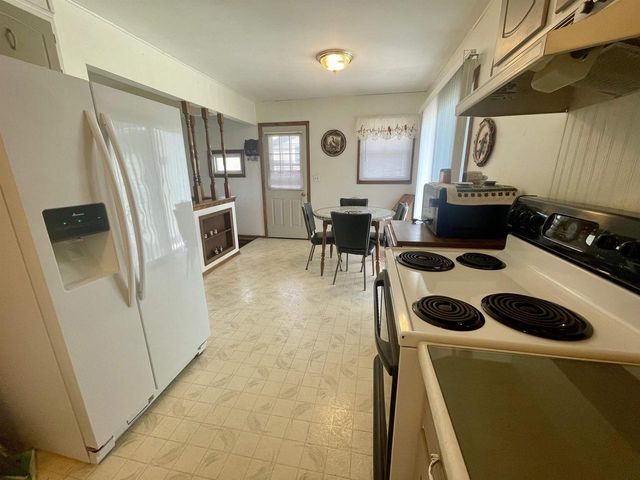 739 Roosevelt Avenue, Janesville, WI 53546