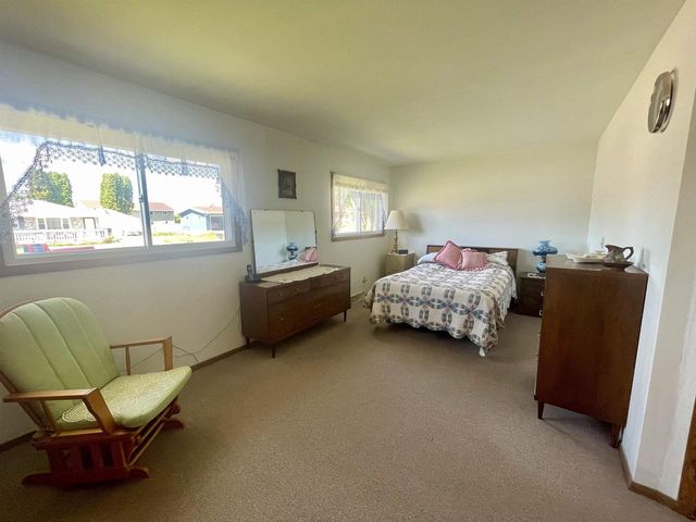 739 Roosevelt Avenue, Janesville, WI 53546