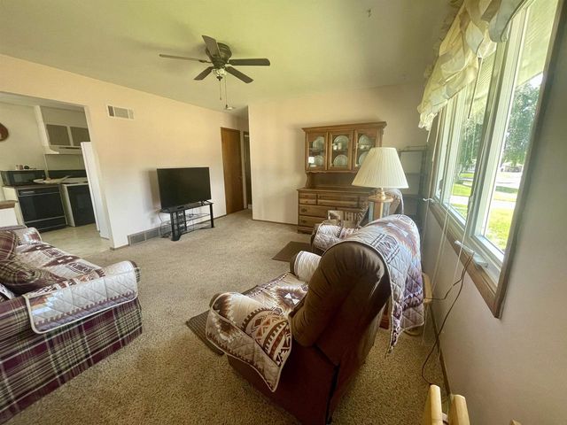 739 Roosevelt Avenue, Janesville, WI 53546