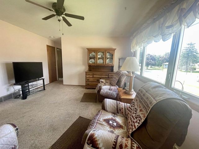 739 Roosevelt Avenue, Janesville, WI 53546
