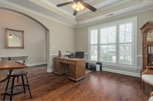 4732 HUNTERS GLADE LN, Bartlett, TN 38002