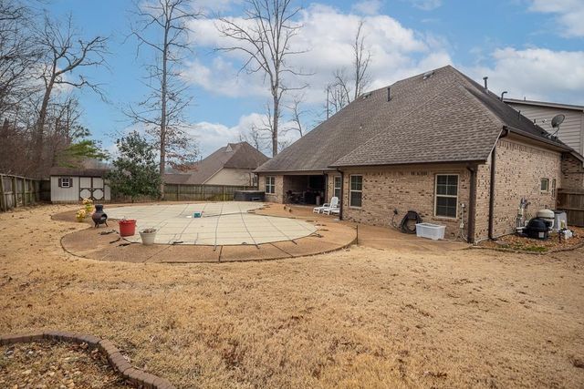 4732 HUNTERS GLADE LN, Bartlett, TN 38002