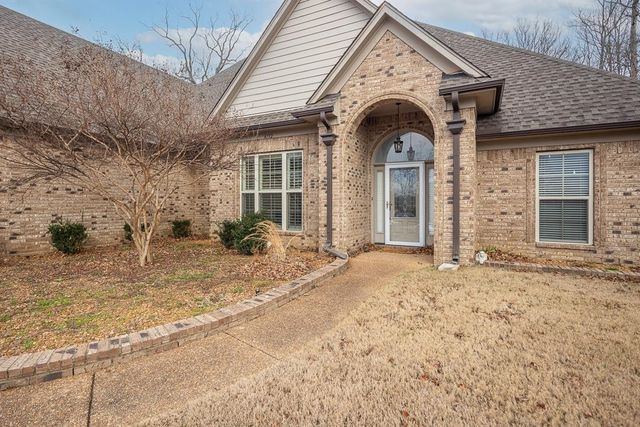 4732 HUNTERS GLADE LN, Bartlett, TN 38002