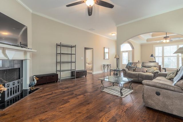 4732 HUNTERS GLADE LN, Bartlett, TN 38002