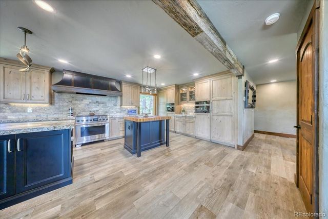 2112 Sawmill Gulch Road, Golden, CO 80401