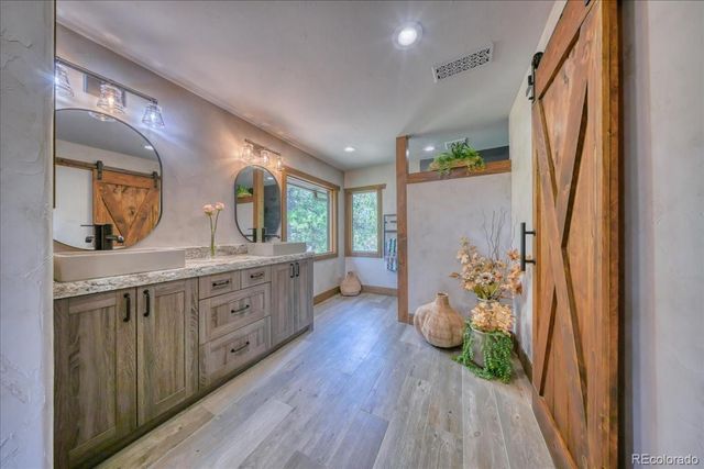 2112 Sawmill Gulch Road, Golden, CO 80401