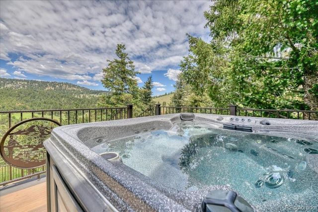 2112 Sawmill Gulch Road, Golden, CO 80401