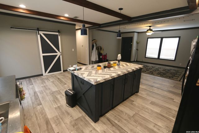 7510 Pittman Road, Adkins, TX 78101