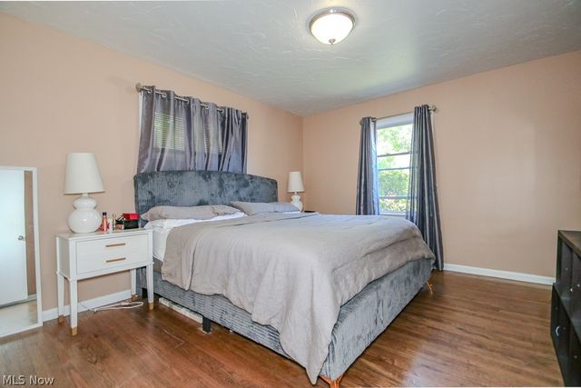 26200 Parklane Drive, Euclid, OH 44132