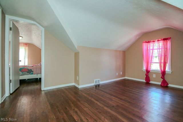 26200 Parklane Drive, Euclid, OH 44132