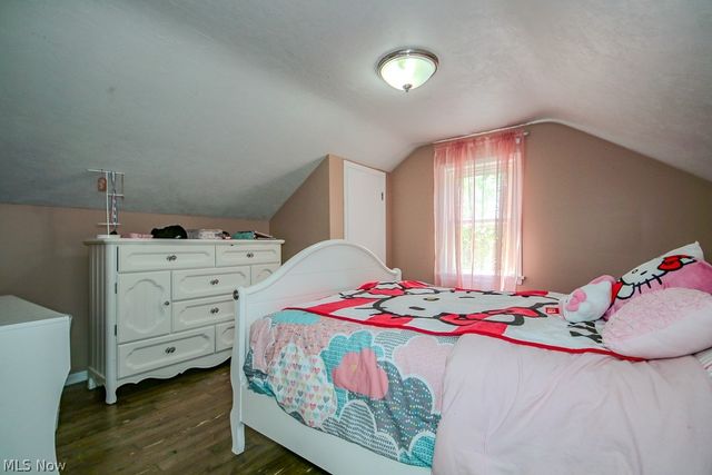 26200 Parklane Drive, Euclid, OH 44132