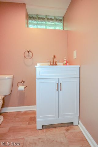26200 Parklane Drive, Euclid, OH 44132