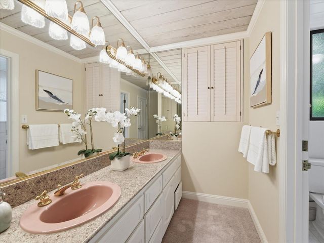 327 Hawthorne Avenue, Los Altos, CA 94022
