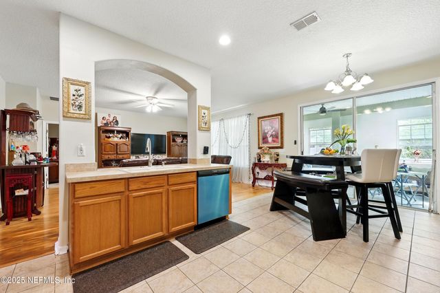 529 AMBERWOOD Court, Orange Park, FL 32065