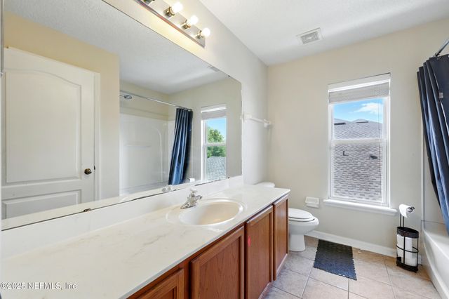529 AMBERWOOD Court, Orange Park, FL 32065