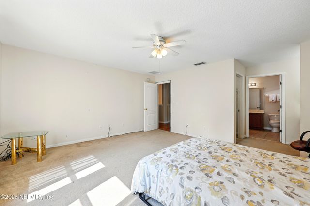 529 AMBERWOOD Court, Orange Park, FL 32065