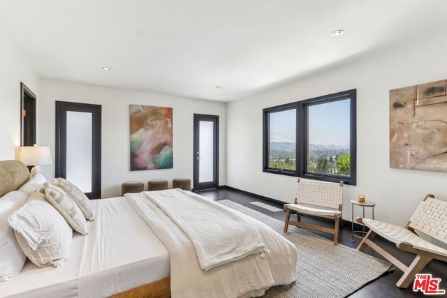 3654 Holboro Drive, Los Angeles, CA 90027