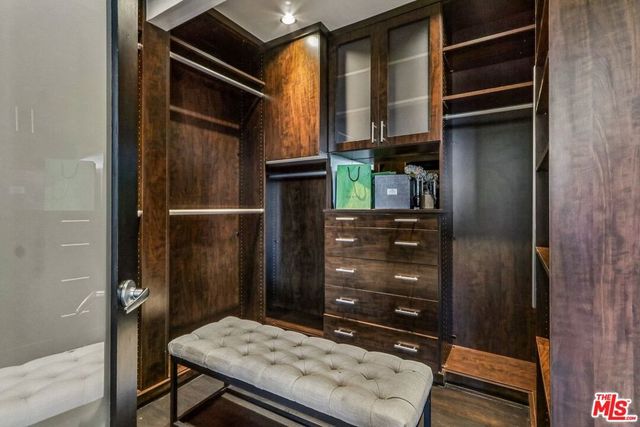 3654 Holboro Drive, Los Angeles, CA 90027