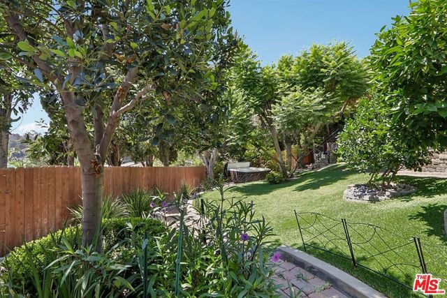 3654 Holboro Drive, Los Angeles, CA 90027