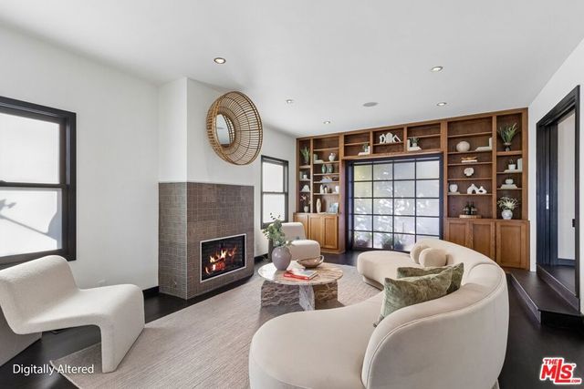 3654 Holboro Drive, Los Angeles, CA 90027
