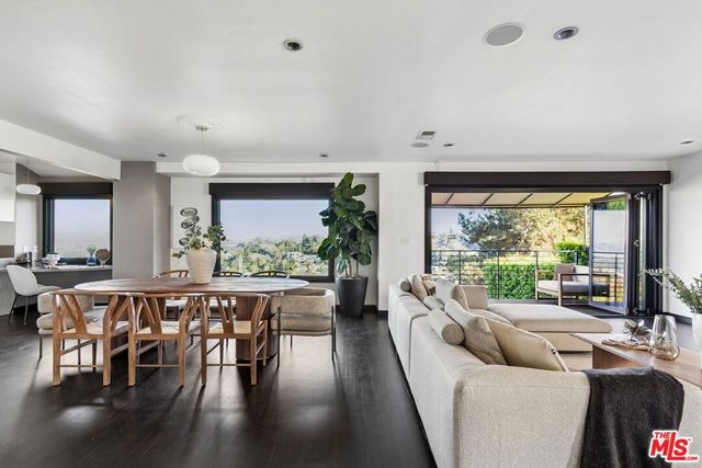 3654 Holboro Drive, Los Angeles, CA 90027