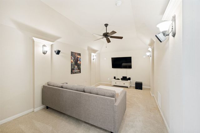 416 Mordred Lane, Lewisville, TX 75056