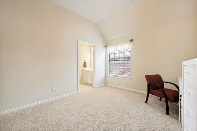 416 Mordred Lane, Lewisville, TX 75056