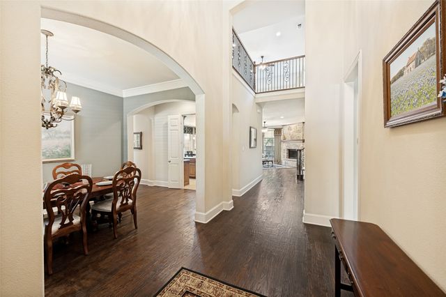 416 Mordred Lane, Lewisville, TX 75056
