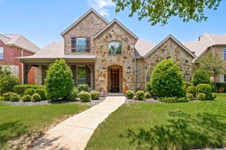 416 Mordred Lane, Lewisville, TX 75056