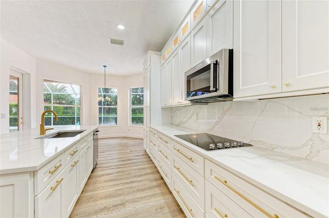 8326 MISTY WOOD COURT, Sarasota, FL 34241