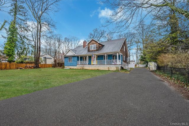 273 N Country Road, Miller Place, NY 11764