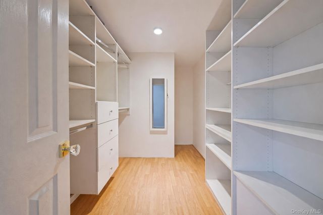 273 N Country Road, Miller Place, NY 11764