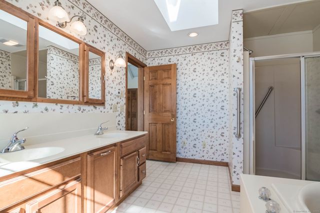 1166 Rannapo Road, Sheffield, MA 01257