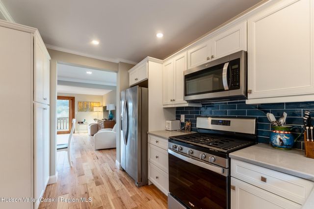 10 Rondout Harbor, Port Ewen, NY 12466