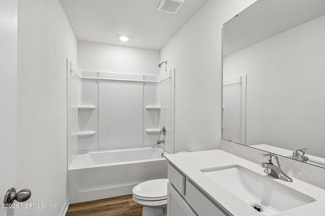 7692 RECON Drive, Jacksonville, FL 32244