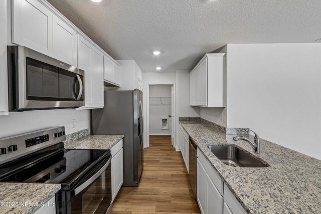 7692 RECON Drive, Jacksonville, FL 32244