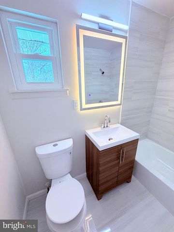 17 PEARSON DR, Newark, DE 19713